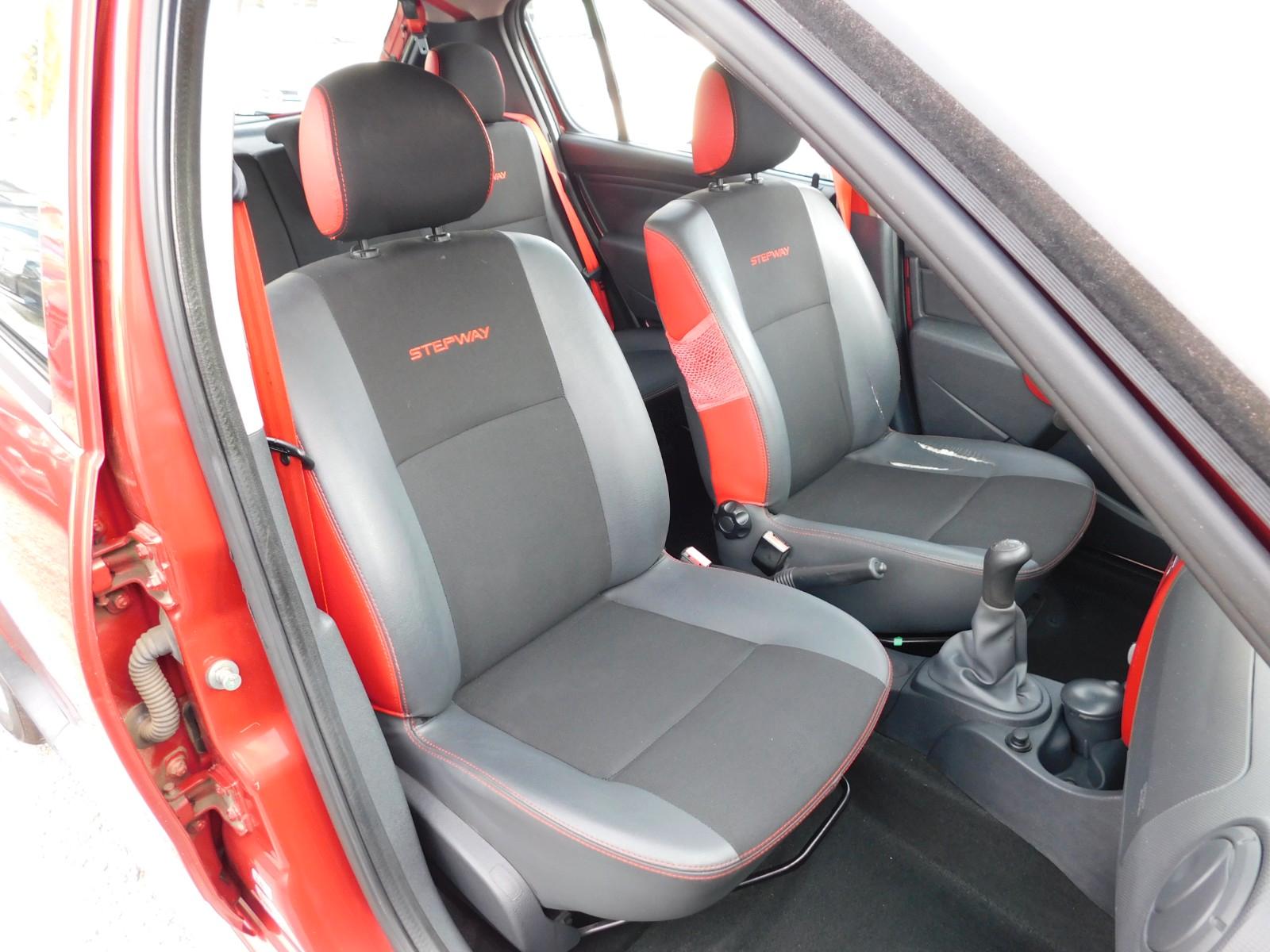 Dacia Sandero 2012 — photo 9