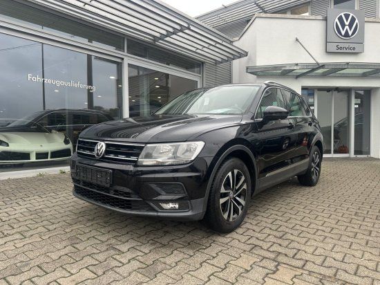 Volkswagen Tiguan 2.0TDI COMFORTLINE*AHK*NAVI*PDC*ALU