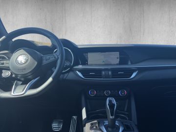 Alfa Romeo Stelvio TI 2.0 Turbo *LENKRADHEIZUNG*KEYLESS*