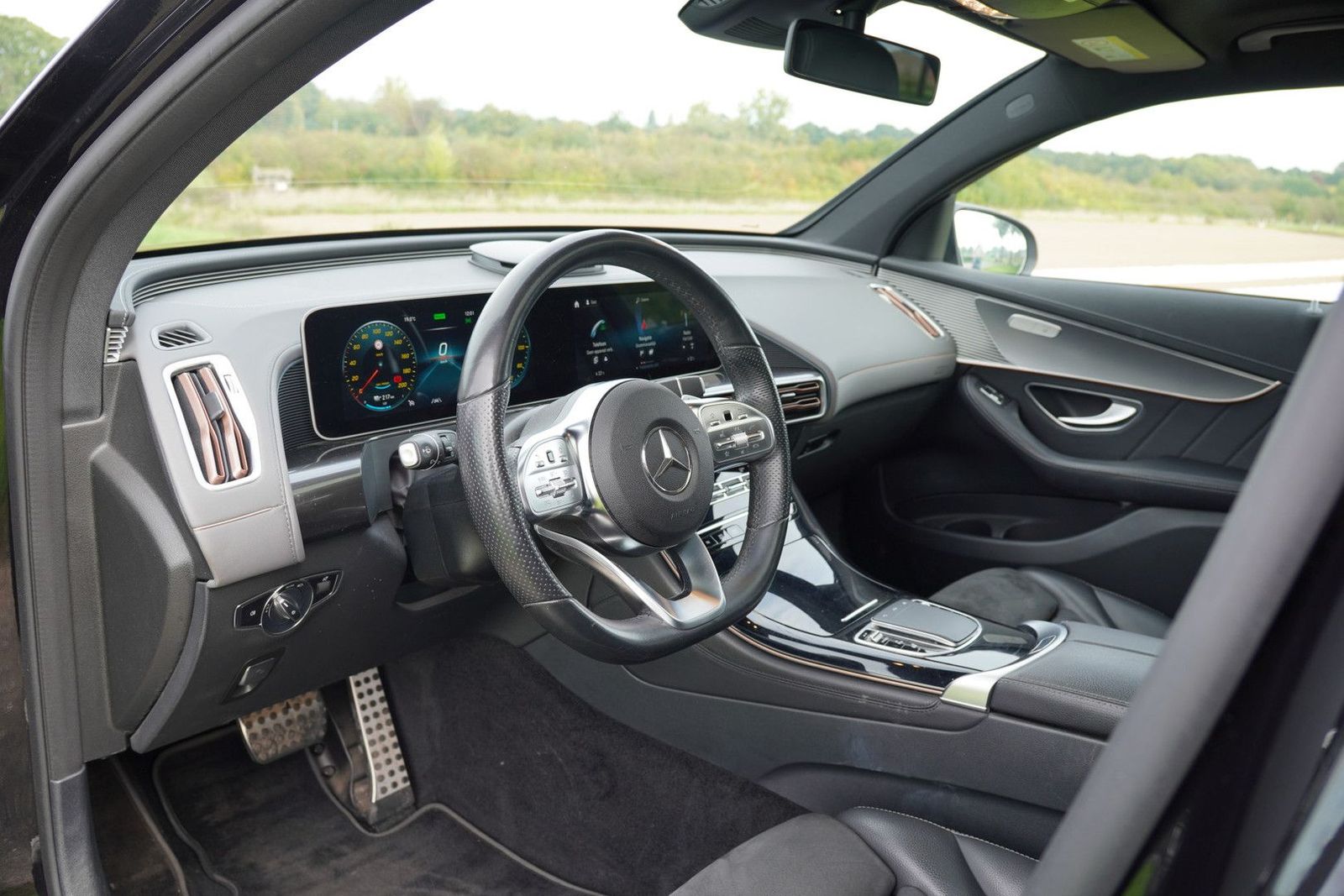 Mercedes-Benz EQC 400 4MATIC AMG Premium 80 kWh / SOH 92,9 / B imagem 3