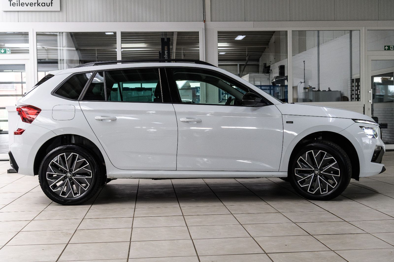 Fahrzeugabbildung SKODA Kamiq TSI Selection +RFK +SZH +LED +AHK