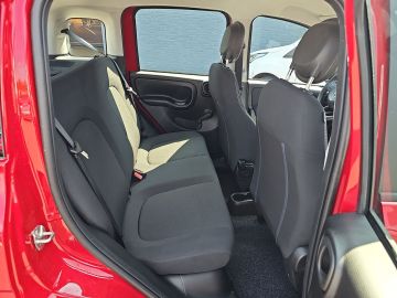 Bild 10 Fiat Panda DAB Spurhalteass. Verkehrszeichenerk. Notb