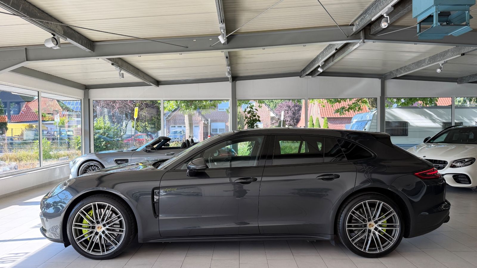 Porsche Panamera Sport Turismo 4 E-Hybrid PANO 1.HAND foto 5