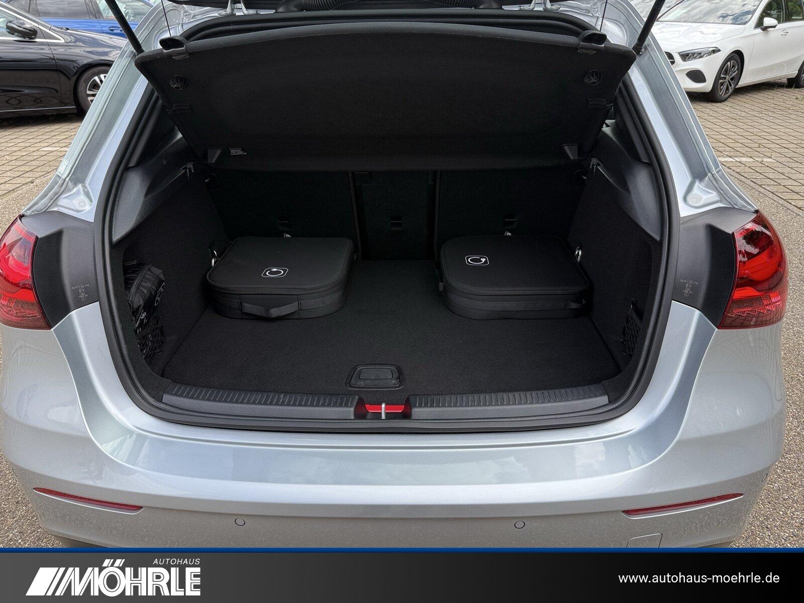 Mercedes-Benz A 250 e EQ Hybrid Technologie AMG Line Pano-SHD