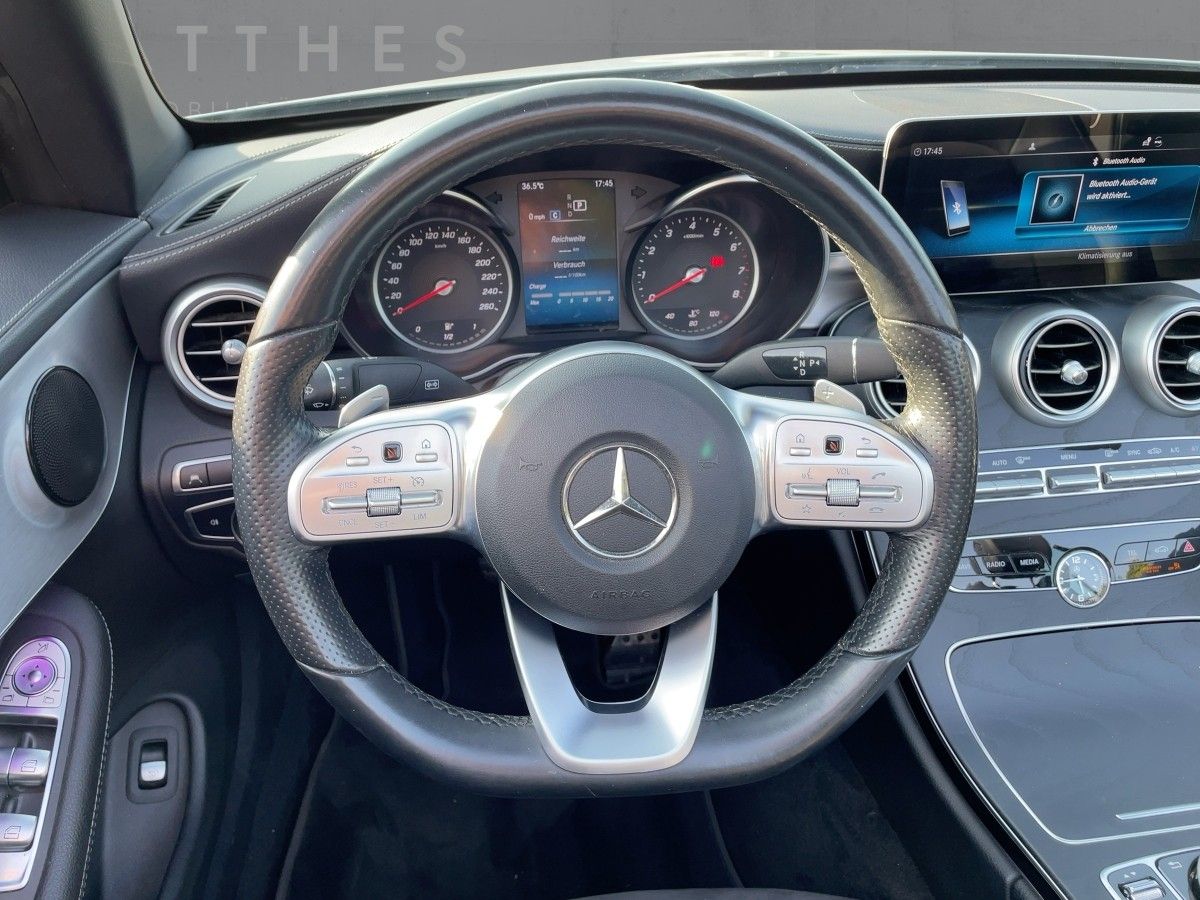 Fahrzeugabbildung Mercedes-Benz C 180 Cabrio AMG Line AMG/Airscarf/LED/DAB