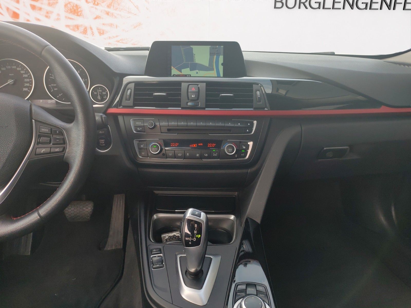Fahrzeugabbildung BMW 335 Baureihe 3 Touring 335d xDrive