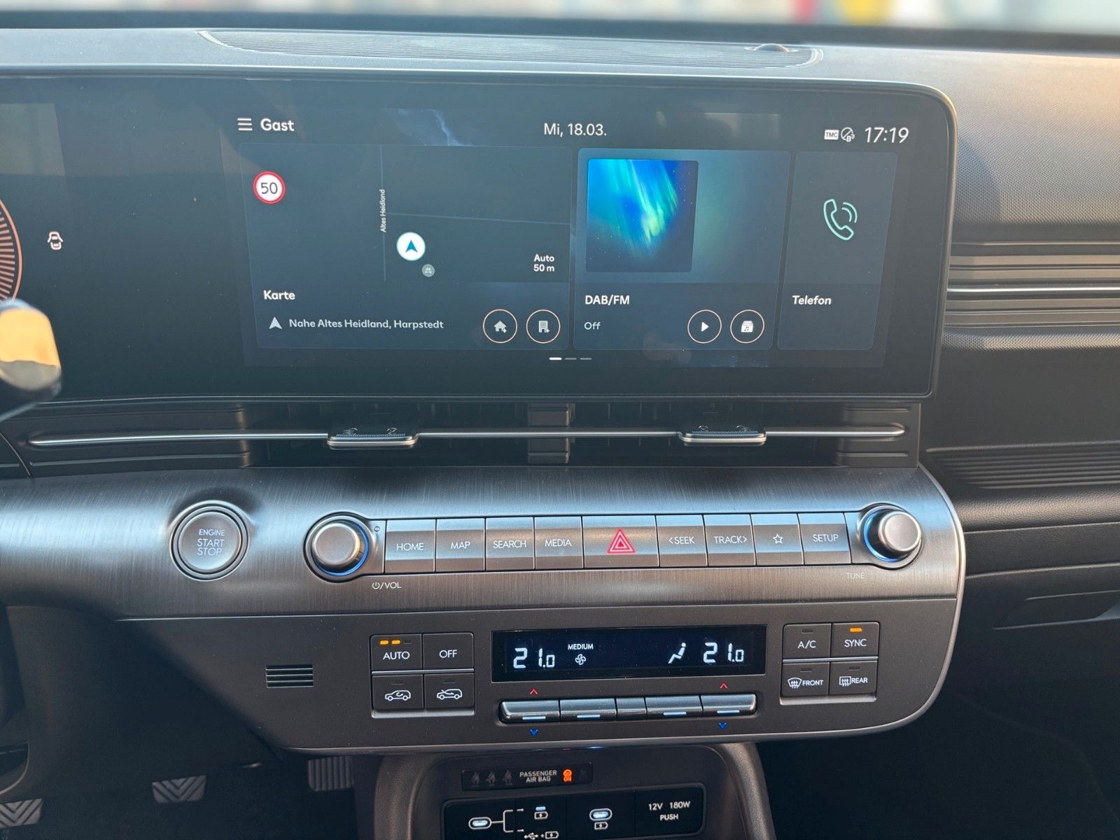 Fahrzeugabbildung Hyundai Kona Select Funktions-Paket