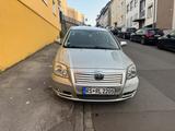 Toyota Avensis 2.0 - Toyota Avensis in Wuppertal