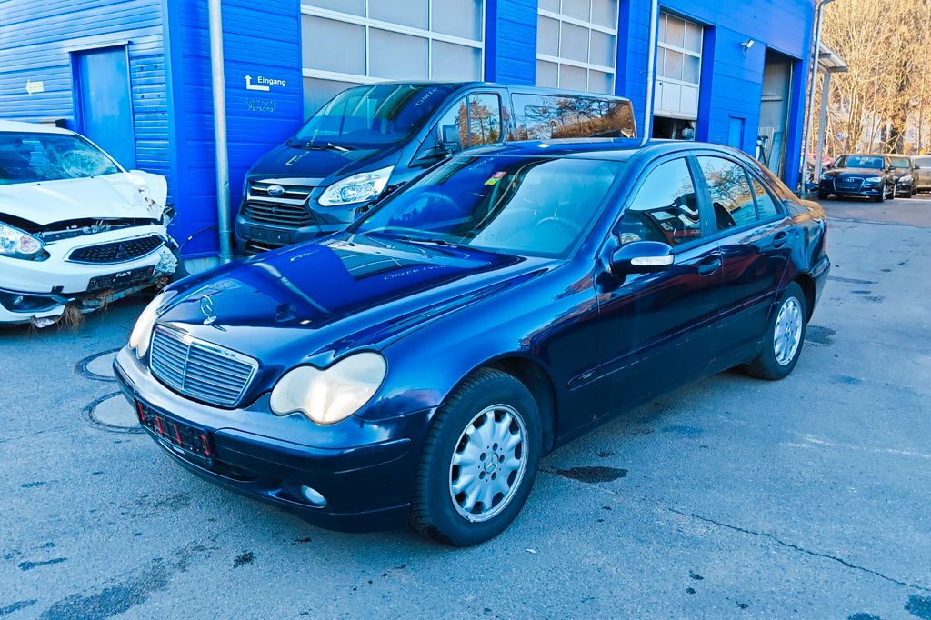 Angebot ansehen Mercedes-Benz C 180