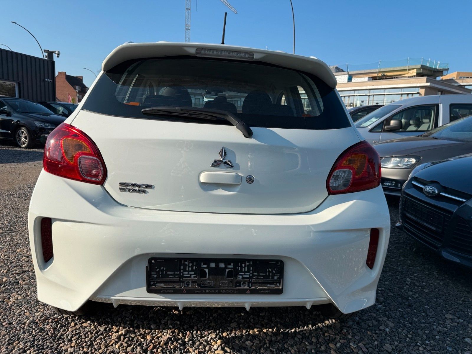 Fahrzeugabbildung Mitsubishi Space Star