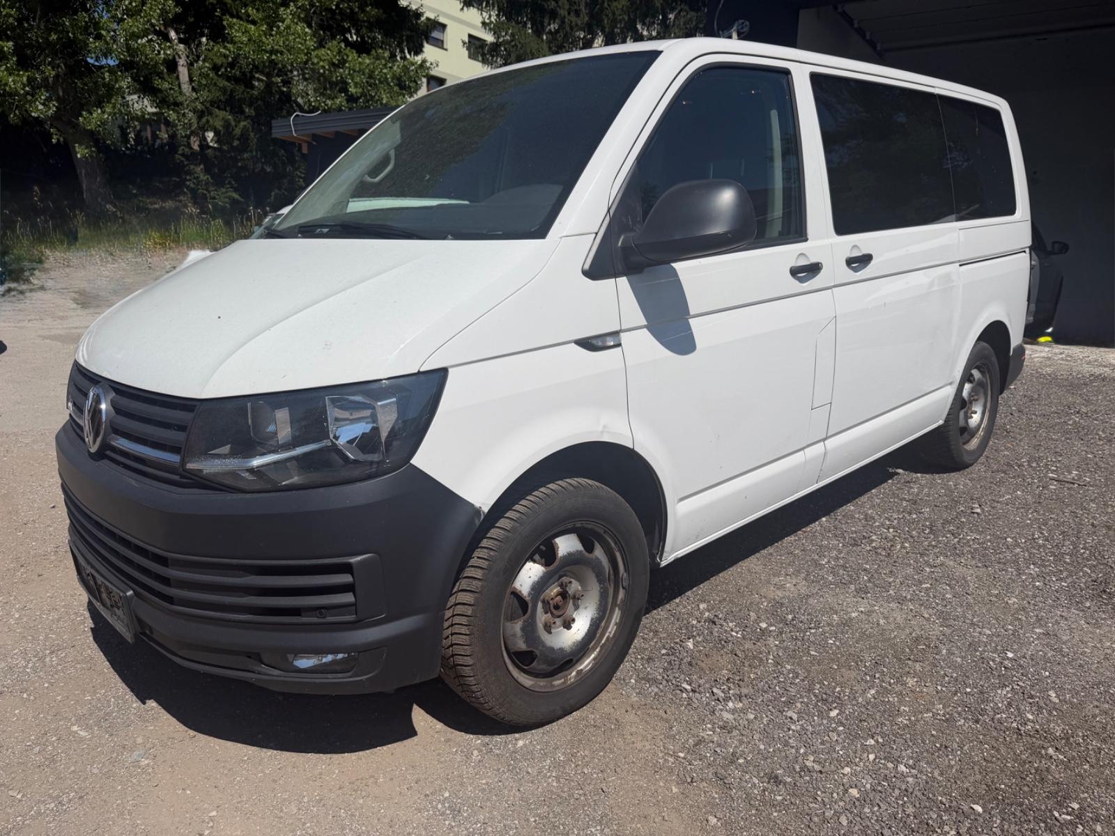 Volkswagen T6 Transporter Bus Caravelle Trendline 4Motion