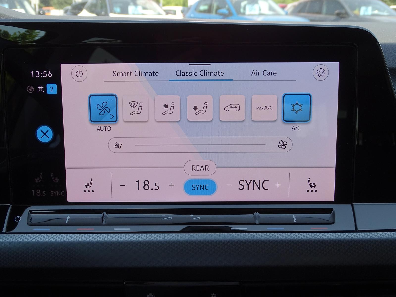 Volkswagen Golf VIII 1.5 TSI Active Navi LED AHK ACC PDC, миниатюра 12