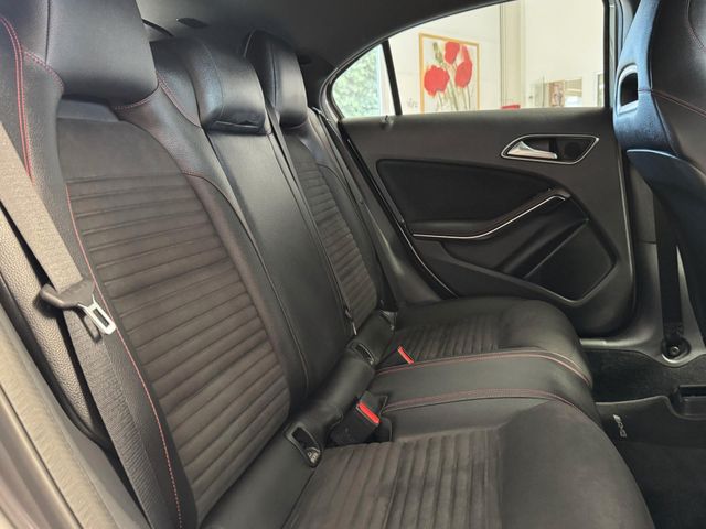 MERCEDES-BENZ A 180 — Foto 25
