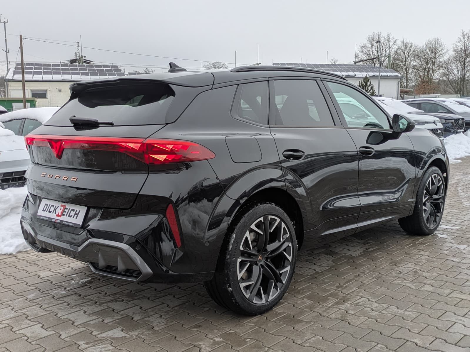 Fahrzeugabbildung CUPRA Terramar 2.0 TSI 4D VZ HUD*MATRIX*PANO*DCC*20"