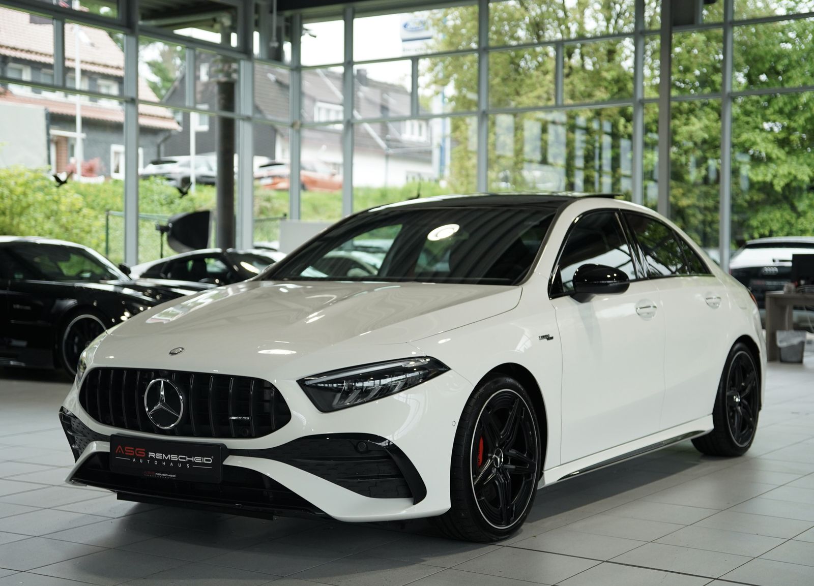 Mercedes Benz A 35 Amg
