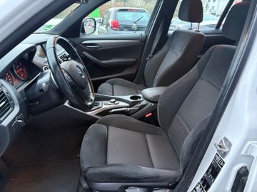Fahrzeugabbildung BMW X1 23 d xDrive M Paket Navi Prof Xenon 18"