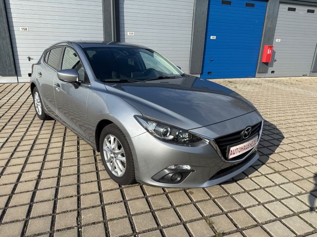 Mazda 3 2.0 SKYACTIV-G 120 Center-Line - Navi -