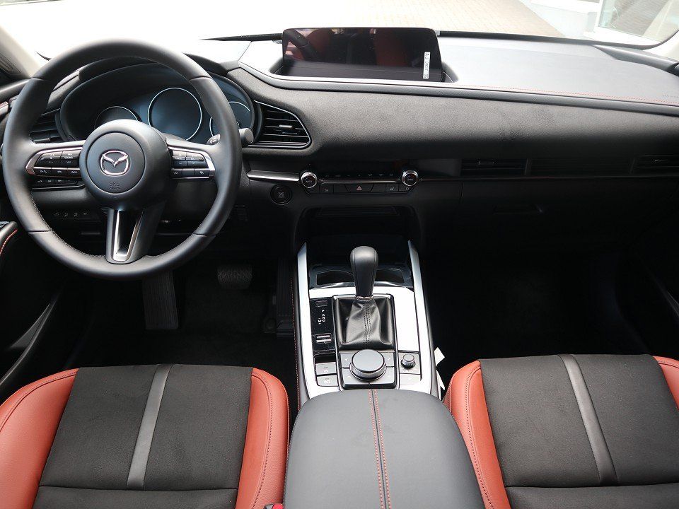 Fahrzeugabbildung Mazda CX-30 2025 M-Hybrid Nagisa G-140 AT *sofort* NAV