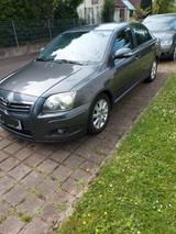 Toyota Avensis Executive 2,2-l-D-CAT Executive - Toyota Avensis aus 2008 mit Diesel-Antrieb
