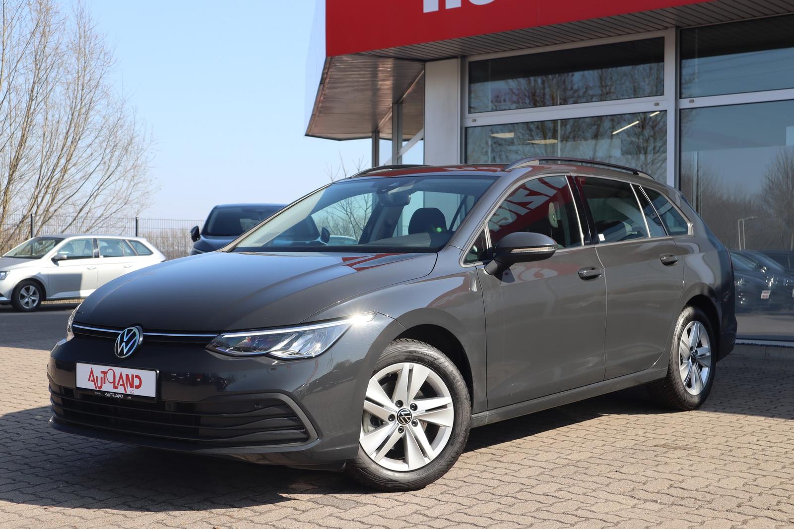 Volkswagen Golf VIII Variant 1.5 TSI Life LED Navi ACC PDC