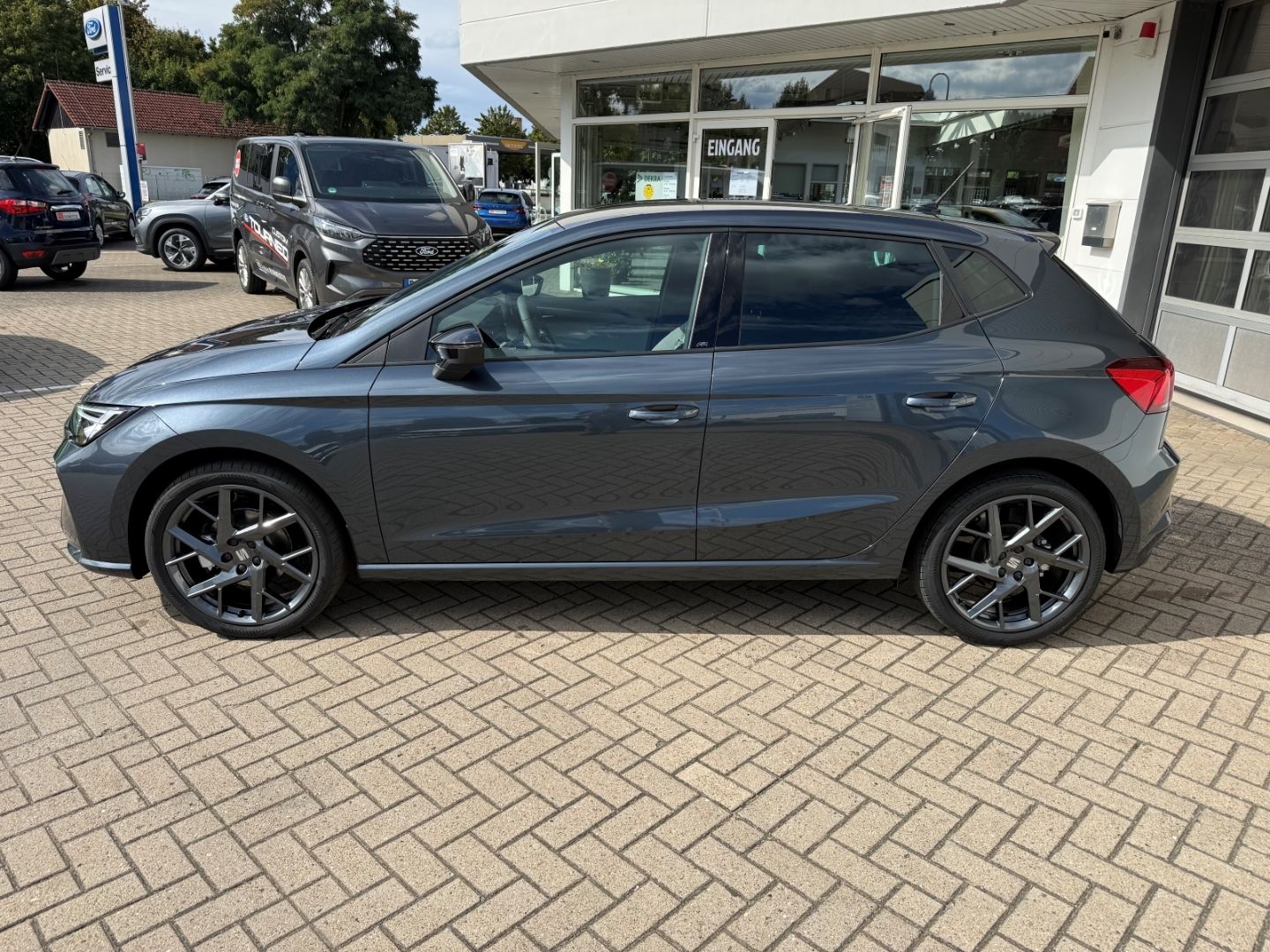 Fahrzeugabbildung SEAT Ibiza 1.0 TSI 85 kW FR DigiCo ACC LED ACC CarPla