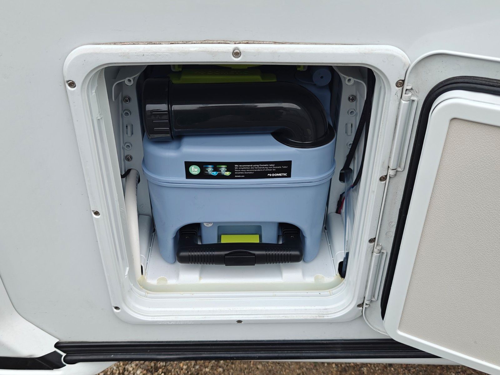 Fahrzeugabbildung Knaus Sport 400 QD EPower Selection - Mover, Klima -