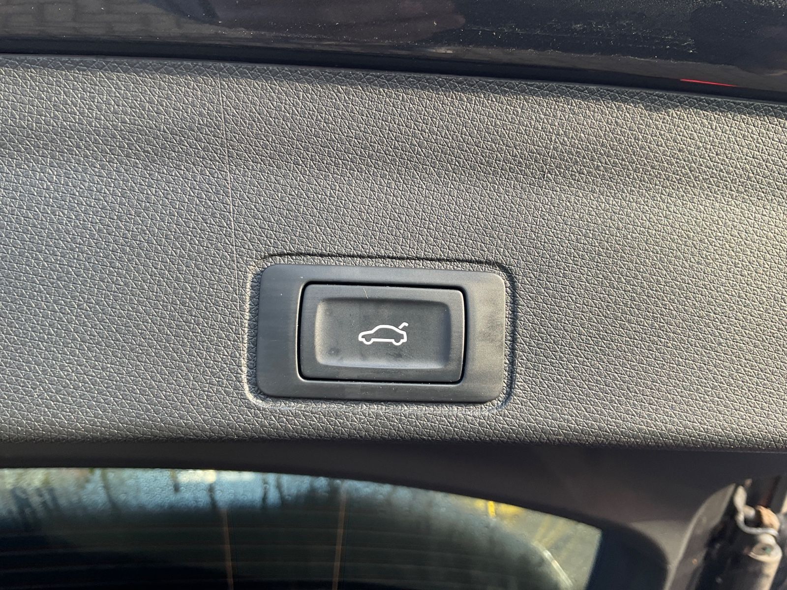 Fahrzeugabbildung CUPRA Terramar 1.5 eTSI DSG,LED,ACC,Kamera,Headup,Navi