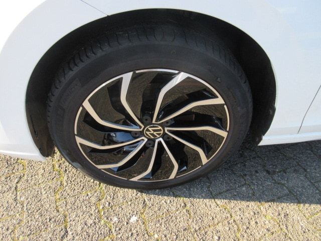 Volkswagen Golf Life 1.0 eTSI DSG NAVI AHK ACC ALU APS LED foto 5