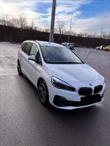 BMW 220i Active Tourer 141kw / 192 PS - BMW 220 Kombi Gebrauchtwagen