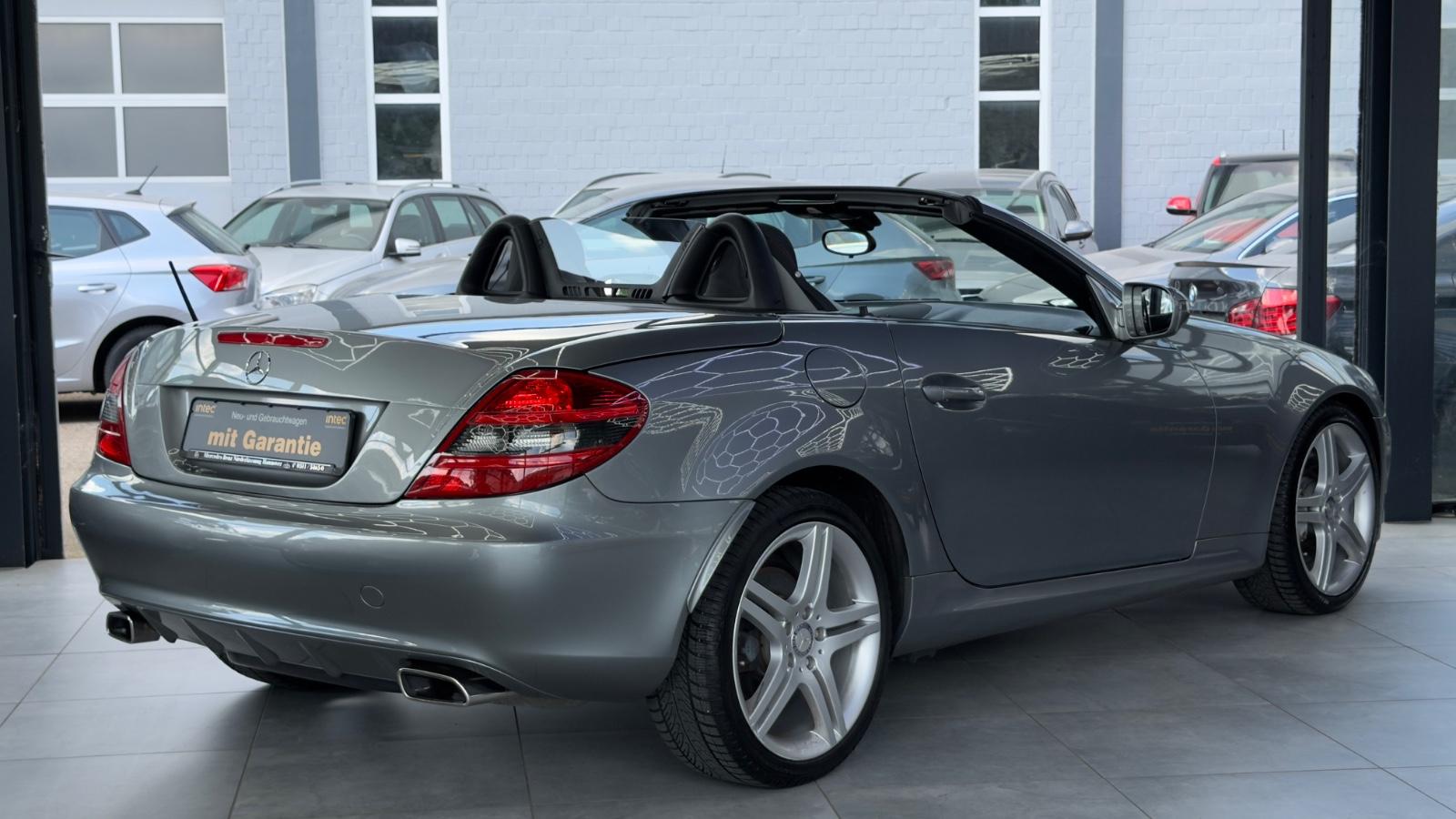 Mercedes-Benz SLK 300 2LOOK Edition V6 231 ch BVM / Harman Kardon / Cuir Nappa / Airscarf / Historique Mercedes