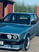 BMW E30 316i - BMW 316: E30 316i