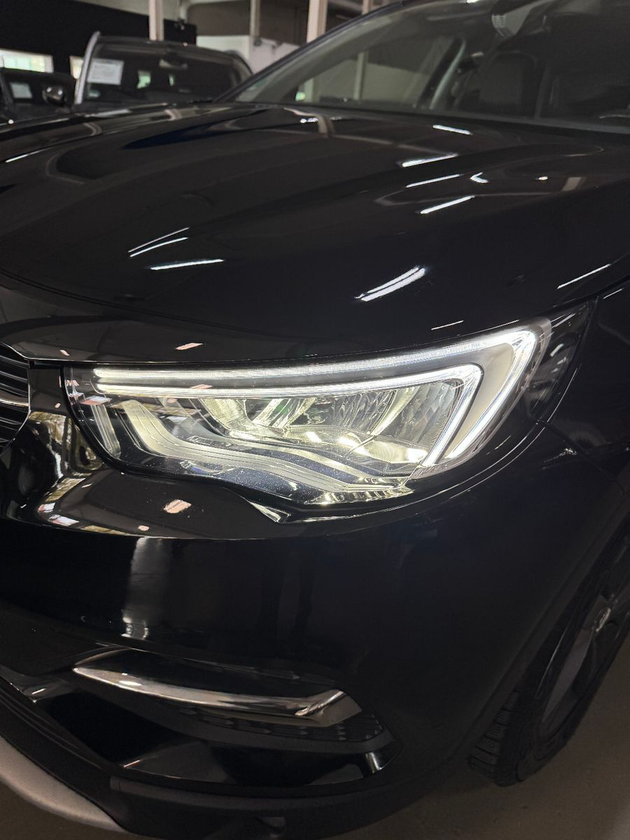 Fahrzeugabbildung Opel Grandland (X) SPORTPAKET & DESIGN LINE AHK LED+