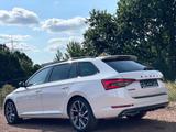 Skoda Superb 2.0 TSI Sportline*Pano*Virtuell*19 Zoll* - Skoda Superb: Sport