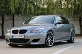 BMW M5 V10 Individual 2009  - BMW M5: V10