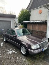 Mercedes-Benz E220 Autom. AMG ESSD el.FH  Klima etc. - Mercedes-Benz 220 aus 1995