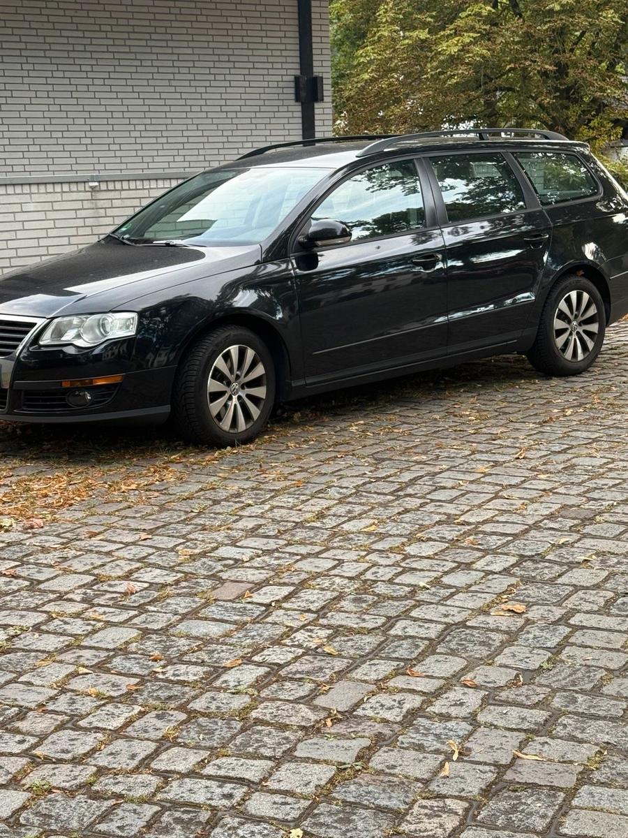 Volkswagen Passat 2009 — photo 6