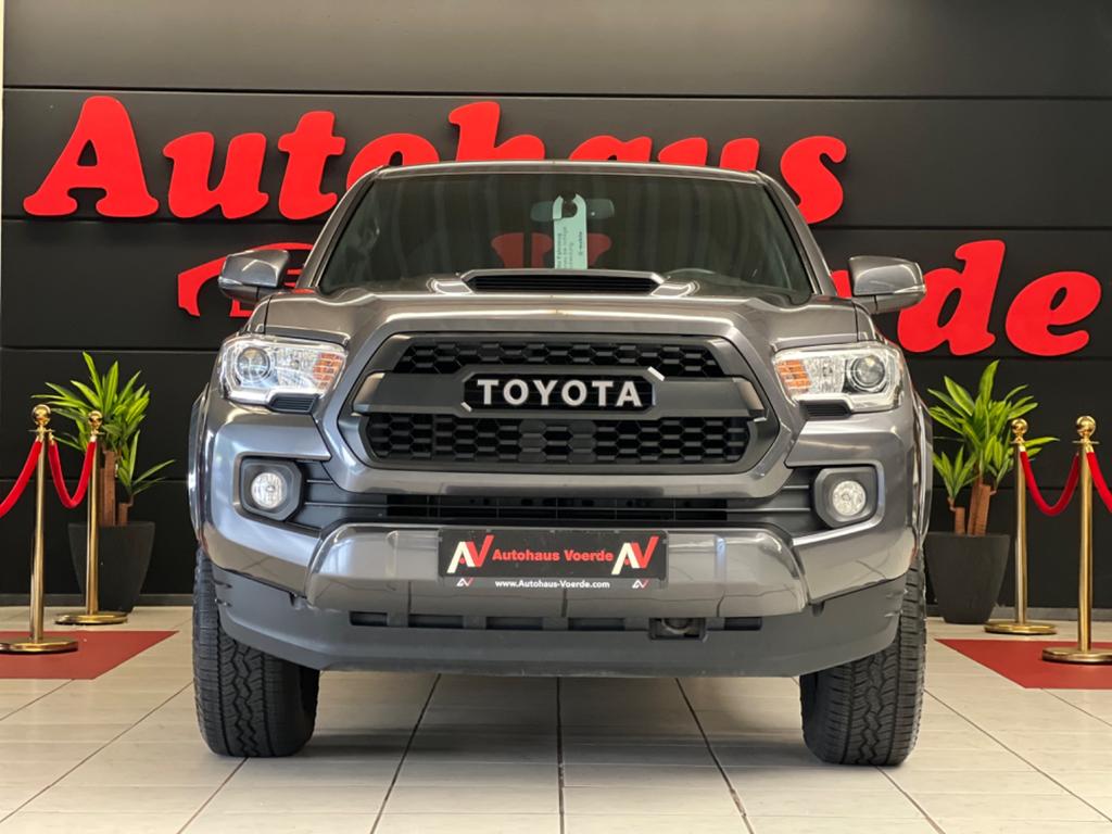 Toyota Tacoma