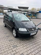 Volkswagen Vw sharan 2.0 td 140 ps  tip top auto - gebrauchte VW Sharan aus dem Jahr 2009