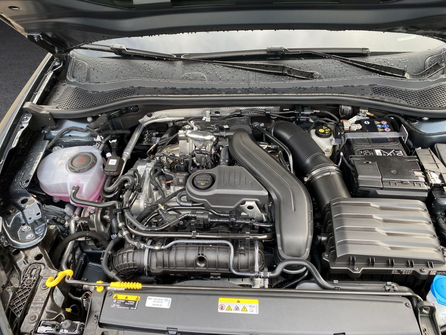 Fahrzeugabbildung CUPRA Leon LeonSportstourer1.5eTSI*NAVI*PDC*SHZ*Pano*