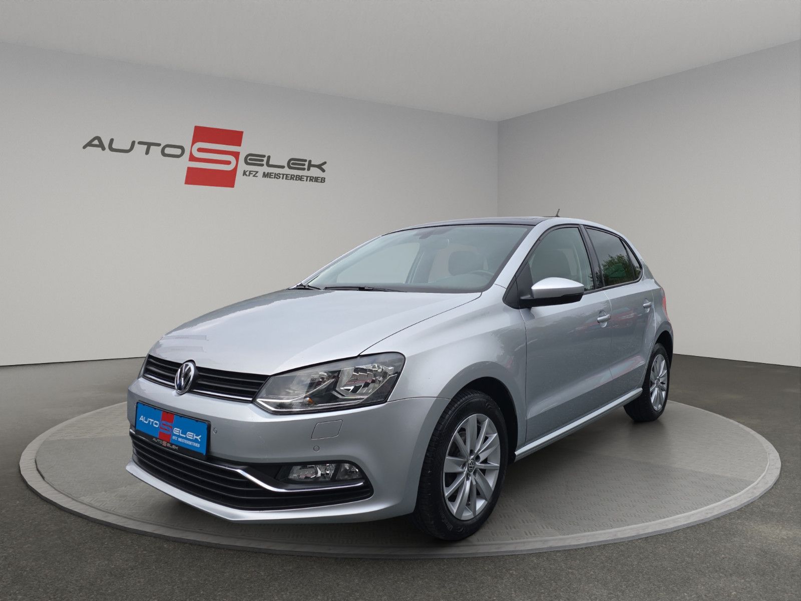 Fahrzeugabbildung Volkswagen Polo V Comfortline NAVI/ RÜCKFAHRKAMERA/ SHZ