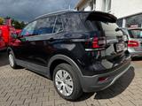 Volkswagen T-Cross Style CarPlay LED AHK DAB DSG uvm. - Volkswagen T-Cross in Bielefeld