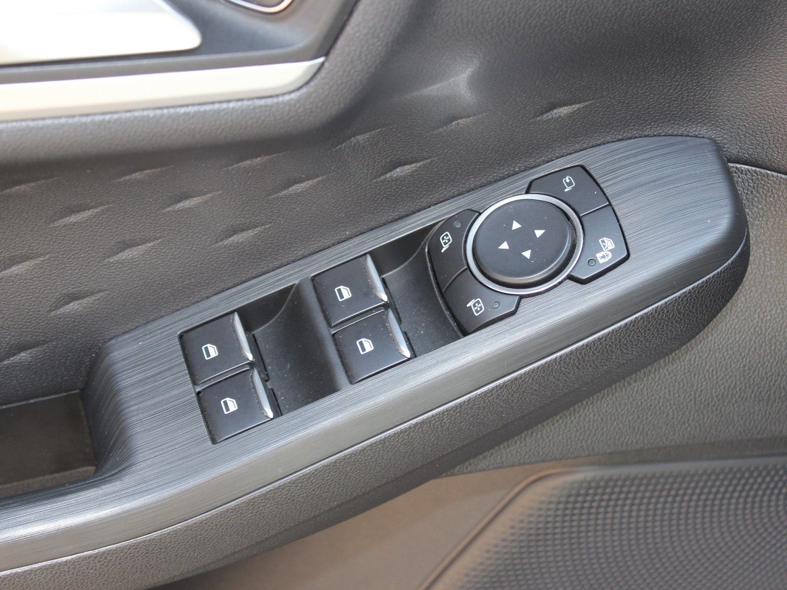 Fahrzeugabbildung Ford Kuga Cool & Connect 1,5 EcoBoost