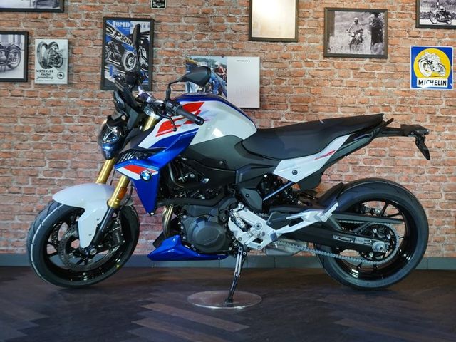 BMW F 900 R Sport Sitz hoch Aktiv-Paket, TFT