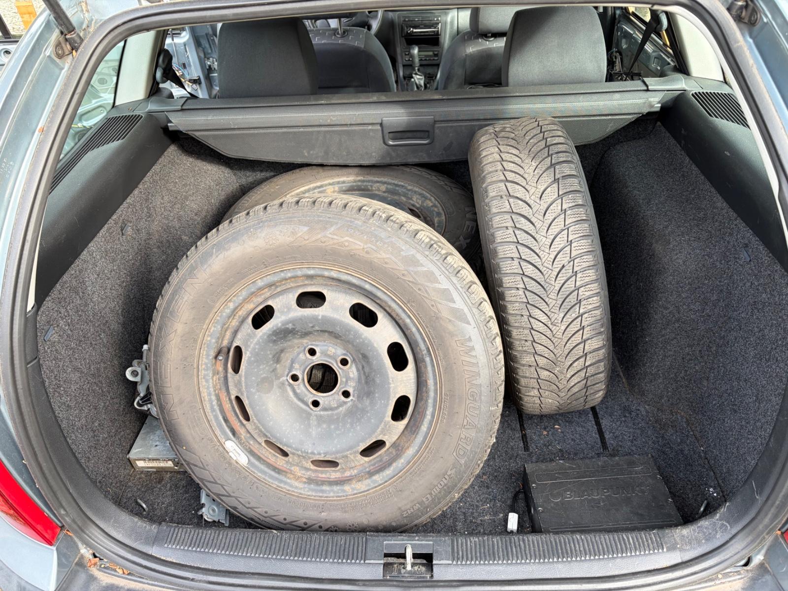 Skoda Octavia 2004 — photo 11