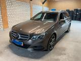 Mercedes-Benz E 220 T CDI BlueEfficiency Avantgarde - Mercedes-Benz E 220: Cdi T