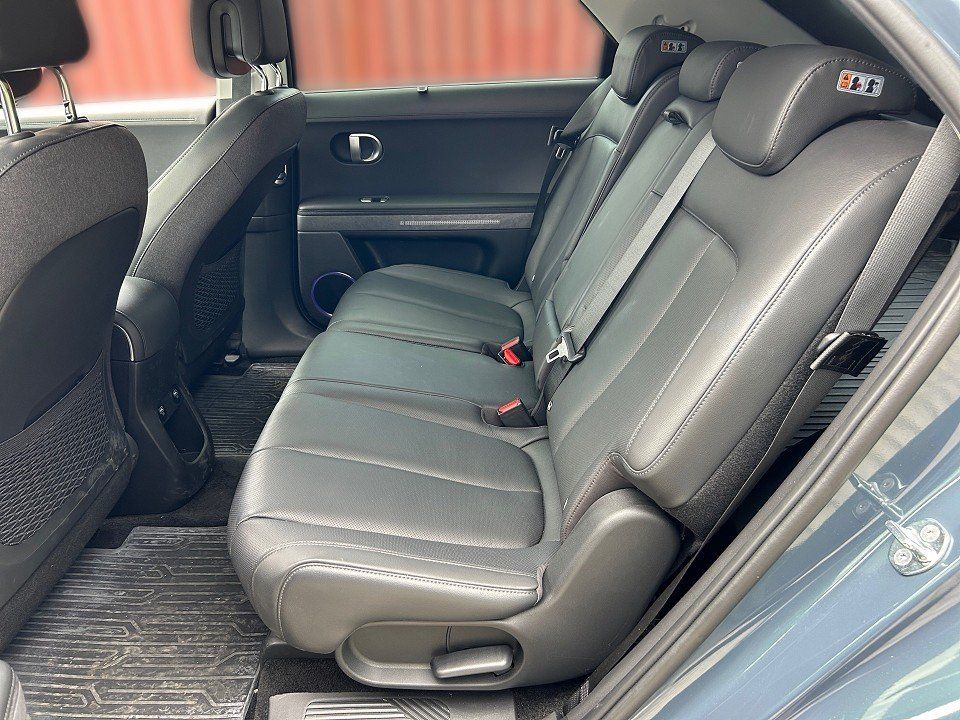 Fahrzeugabbildung Hyundai IONIQ 5 4WD 58kWh UNIQ ASSIST-P BOSE+LEDER+360°