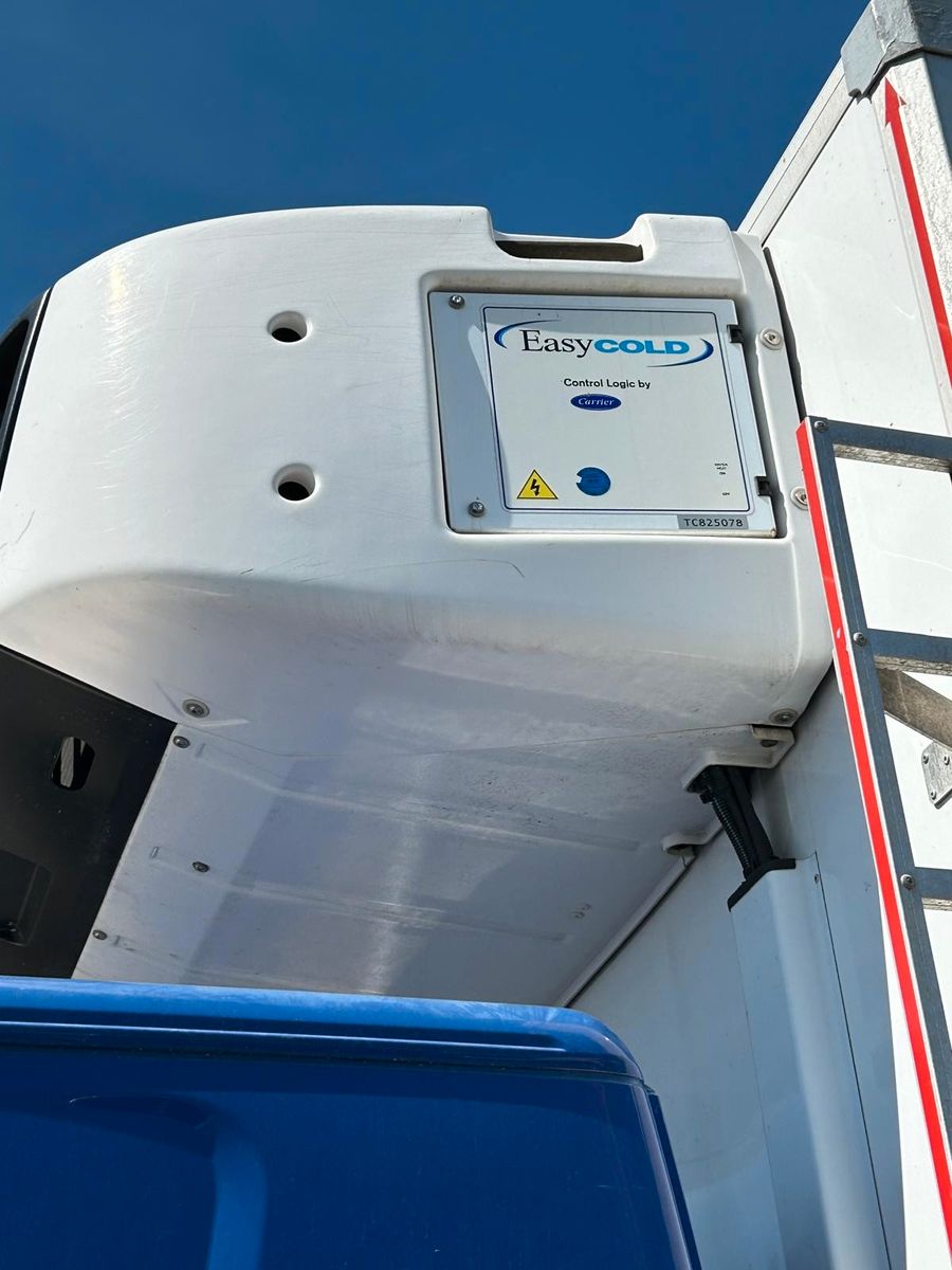 Fahrzeugabbildung Iveco EUROCARGO / 160-250,