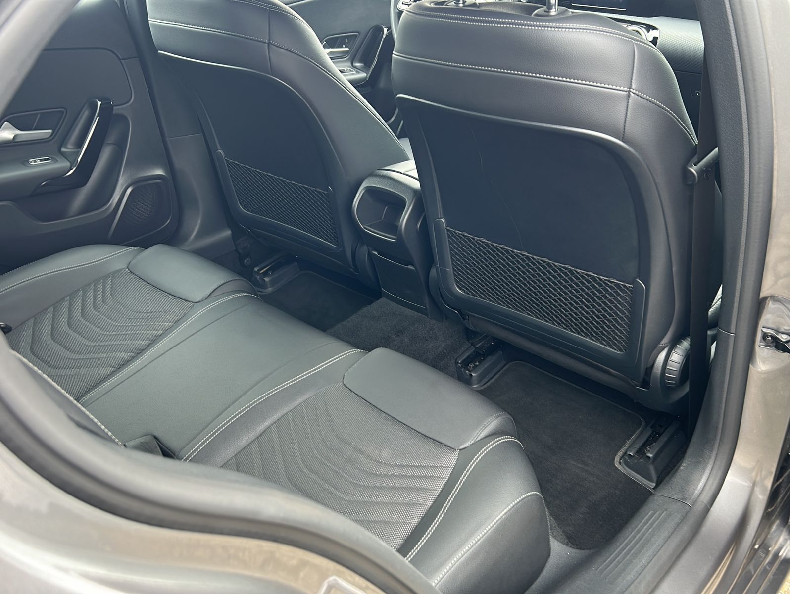 Fahrzeugabbildung Mercedes-Benz A 180 dStyle