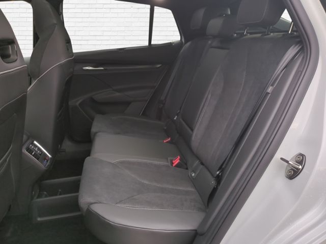Fahrzeugabbildung SKODA Enyaq Coupé 85 Sportline MATRIX NAVI AHK