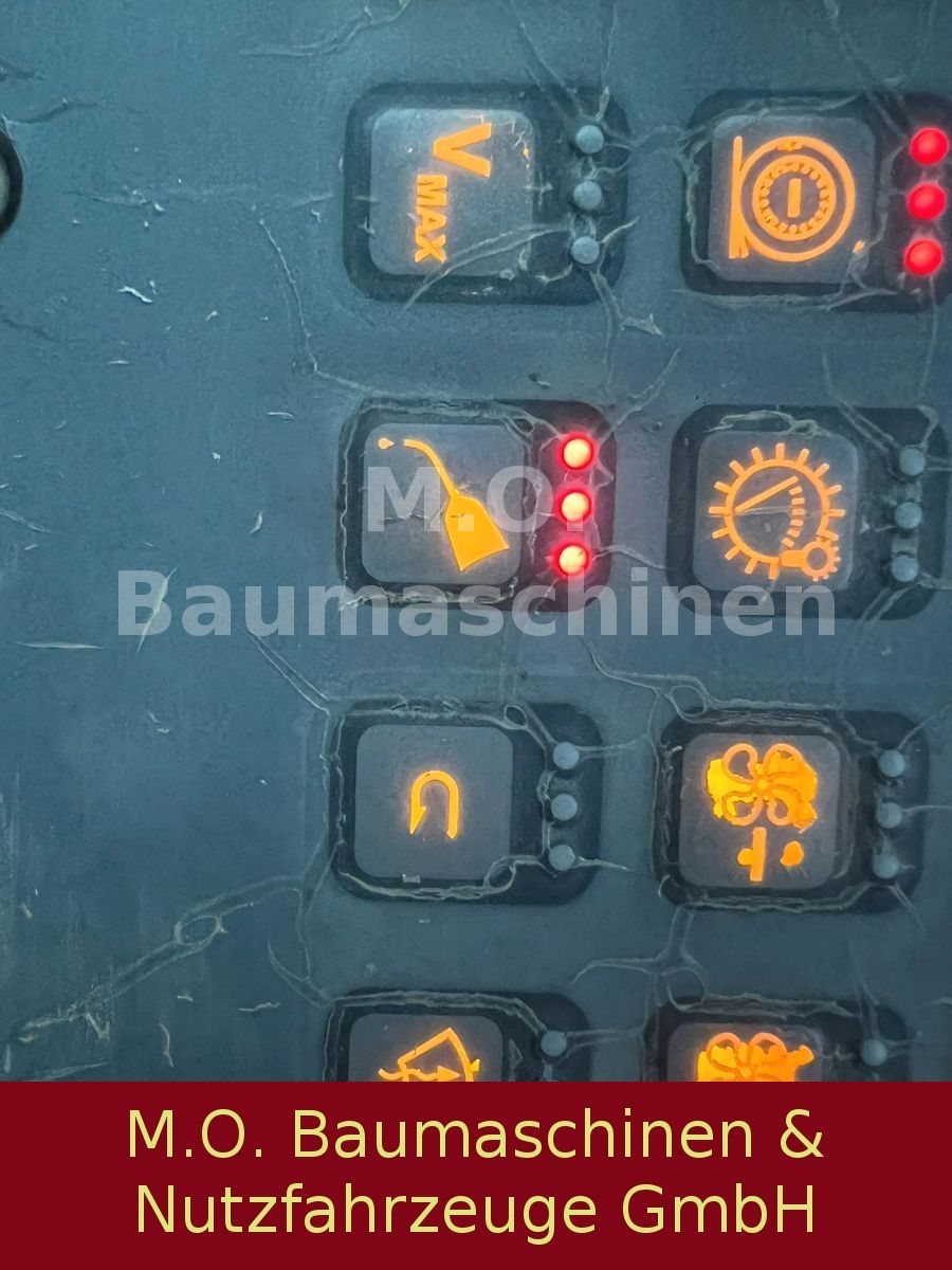Fahrzeugabbildung Liebherr L 566 2Plus2 / AC/ ZSA /